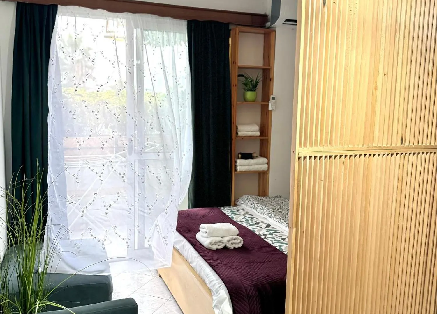 Guest Accomodation 4U ティラナ